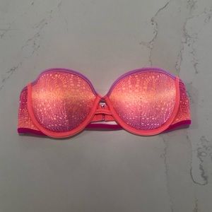 Victoria’s Secret bathing suit top